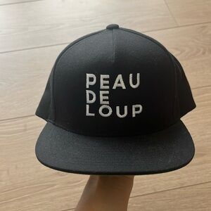 Peau De Loup Hat